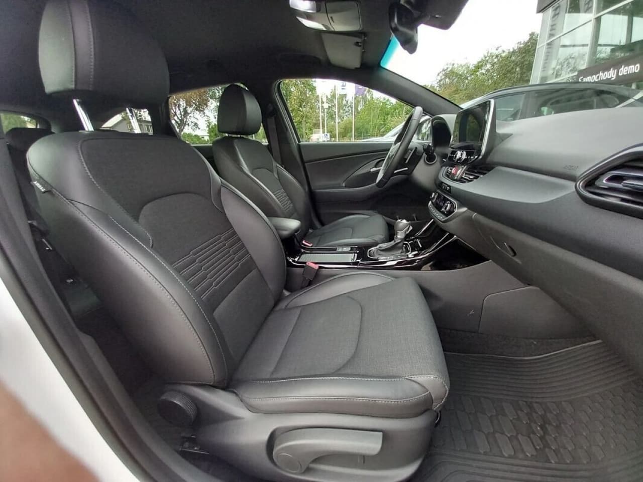 Hyundai i30 - zdjęcie 6