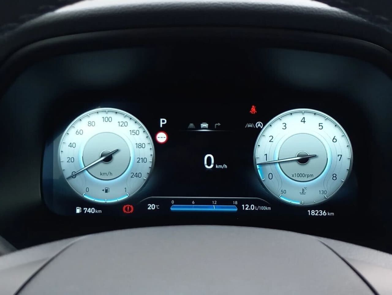Hyundai i30 - zdjęcie 19