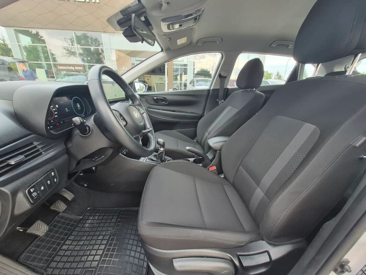 Hyundai i20 - zdjęcie 5