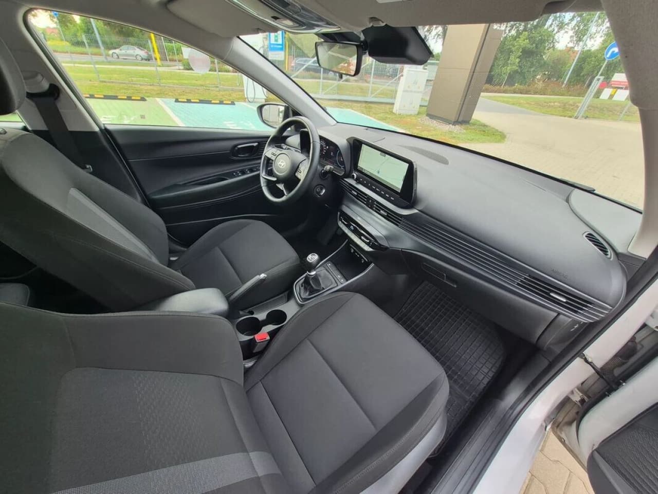 Hyundai i20 - zdjęcie 8